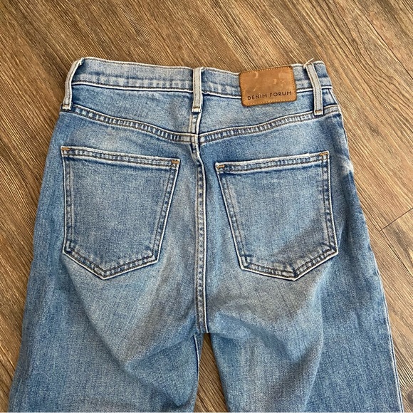 Aritzia‎ Denim Forum The Bailey High-Rise Crop Flare Button Fly Jeans - Picture 10 of 11